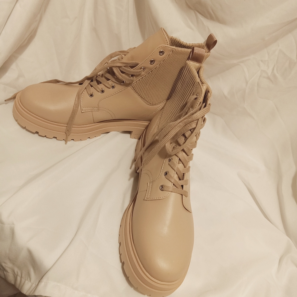 Limelight Blush Women's Size 11 Boots
